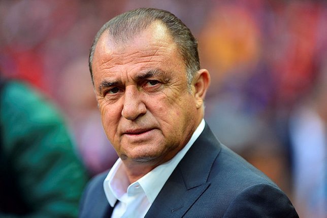 'Galatasaray'da iki ayrılık birden! Fatih Terim yerine gelecek isimleri belirledi