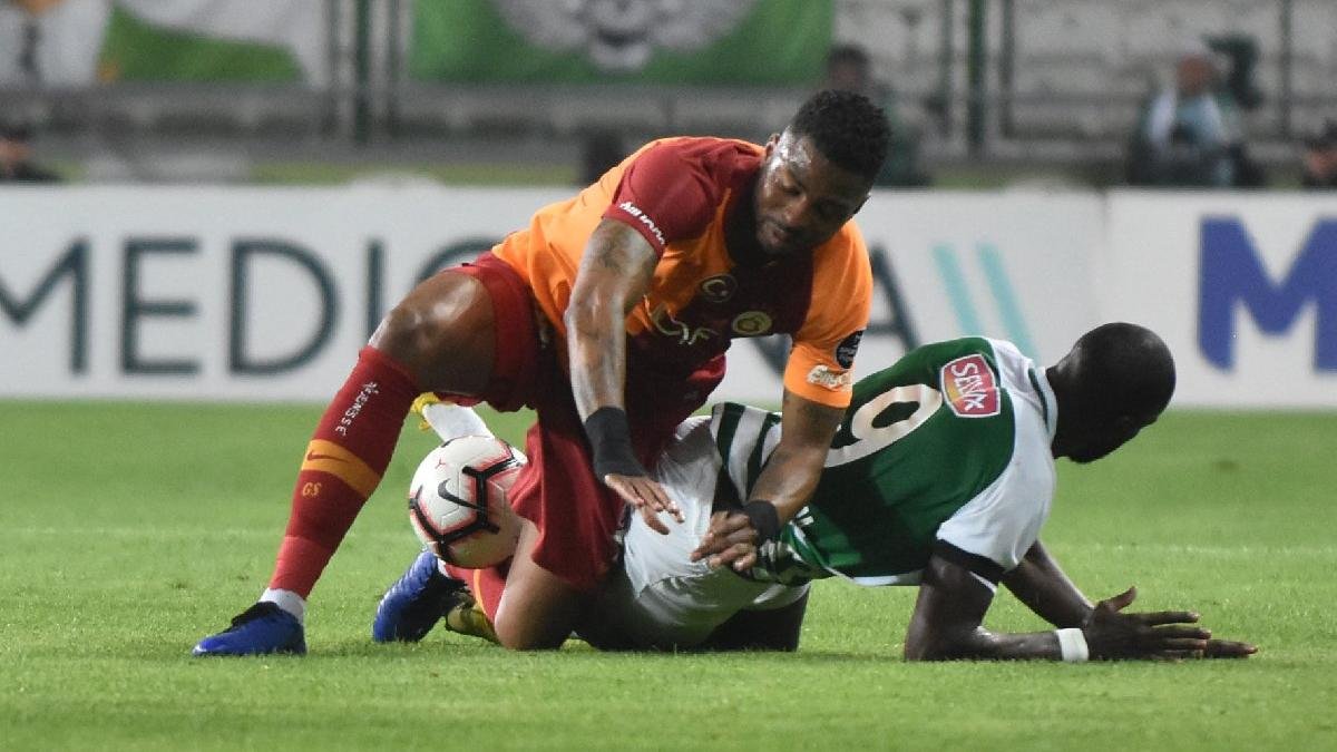 <h2>DENİZ ÇOBAN - FANATİK</h2>