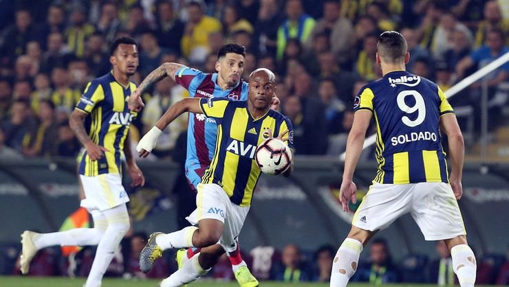 <h2>Fenerbahçe’de hangi futbolcular ayrılacak?</h2>
