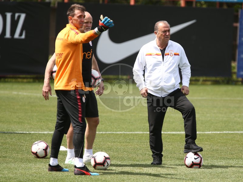 'FutbolArena, Galatasaray idmanında 