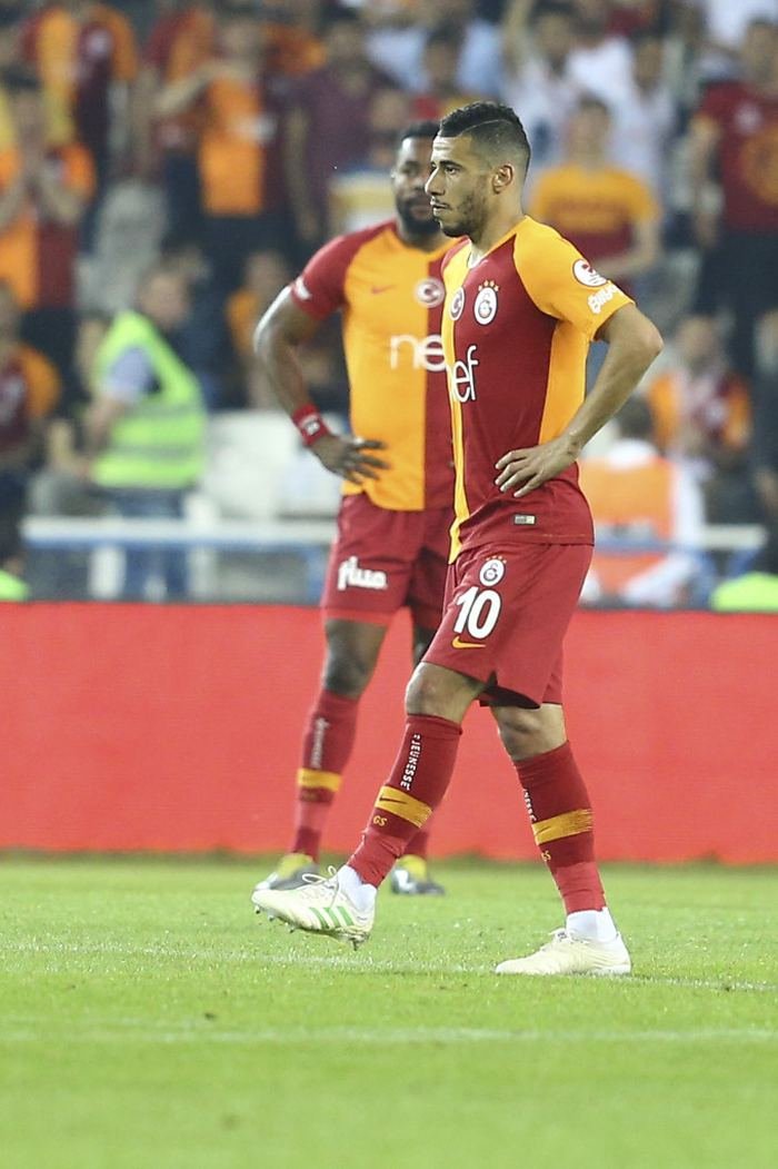 <h2>Belhanda, Galatasaray’da kalacak mı?</h2>