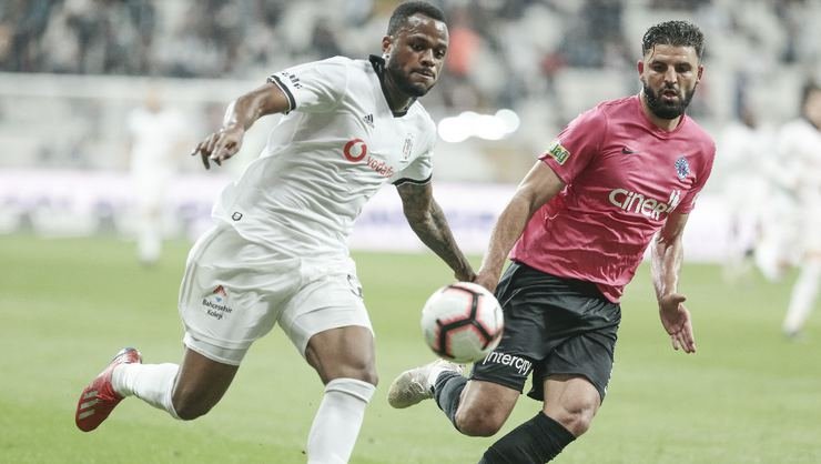 <h2>Cyle Larin hangi takıma kiralandı?</h2>