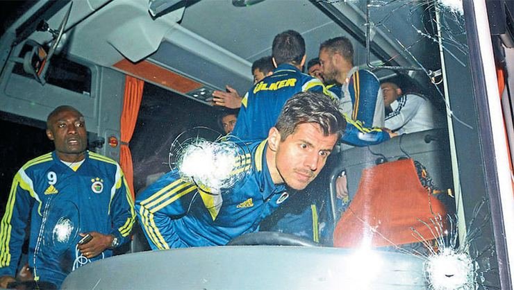 <h2>Fenerbahçe takım otobüsüne kurşunu kim sıktı?</h2>