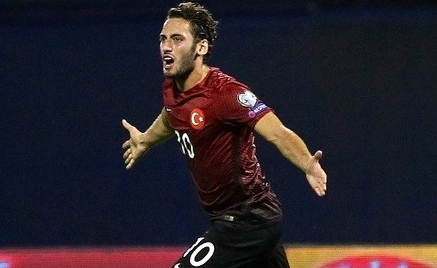 <h2>Hakan Çalhanoğlu, Galatasaray’a transfer olacak mı?</h2>