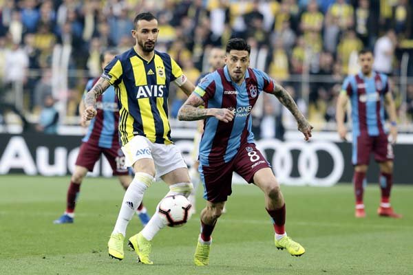 <h2>Karagümrük, Mehmet Topal’ı transfer edecek mi?</h2>