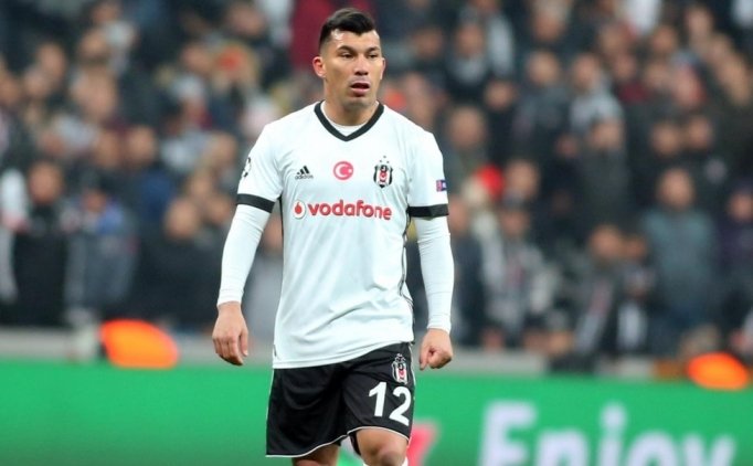 <h2>Medel transfer olacak mı?</h2>