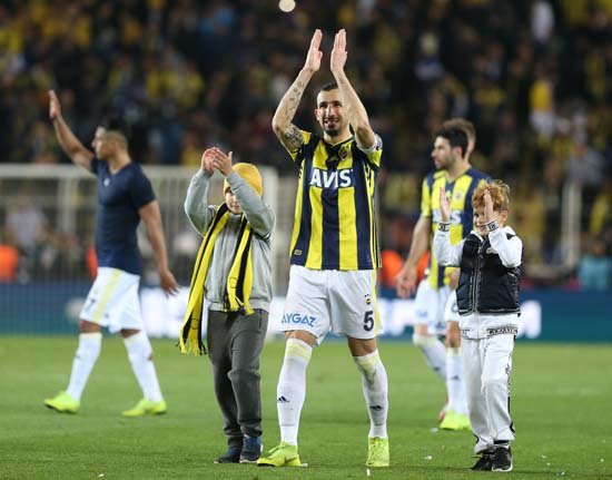 <h2>Mehmet Topal, Fenerbahçe’den neden ayrıldı?</h2>