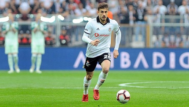 <h2>Dorukhan Toköz, Beşiktaş’ta kalacak mı?</h2>