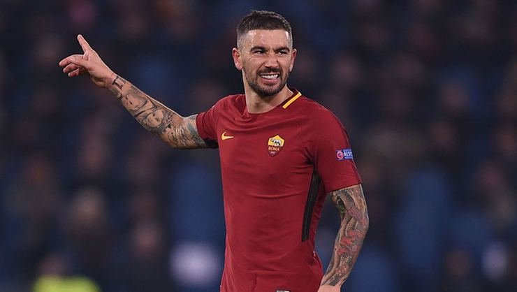 <h2>Fenerbahçe, Kolarov’u transfer edecek mi?</h2>