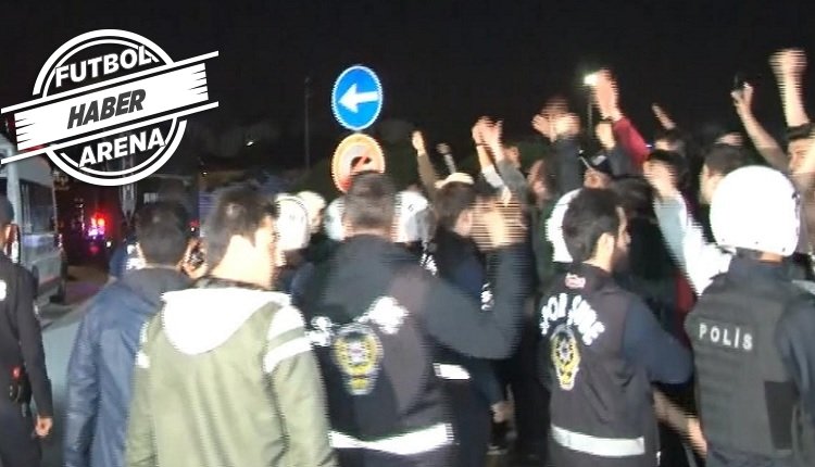 <h2>Beşiktaş taraftarından protesto!</h2>