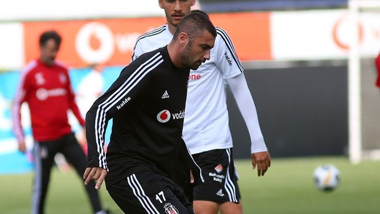 <h2>Burak Yılmaz ve Oğuzhan Özyakup iyileşti mi?</h2>