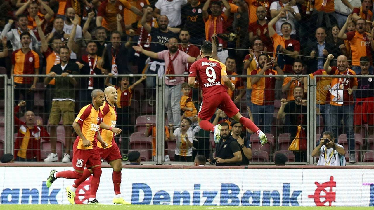 <h2>Galatasaray - Kasımpaşa: 43.071</h2>