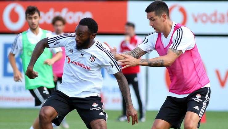 <h2>NKOUDOU PERFORMANSIYLA DİKKAT ÇEKİYOR</h2>
