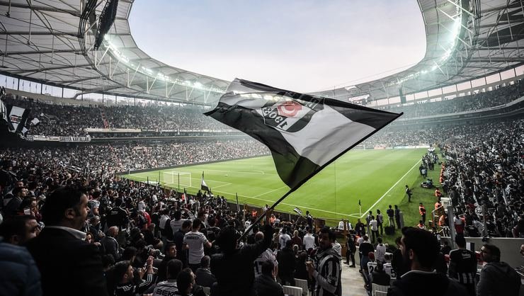 <h2>Vodafone Park zemini ne durumda?</h2>
