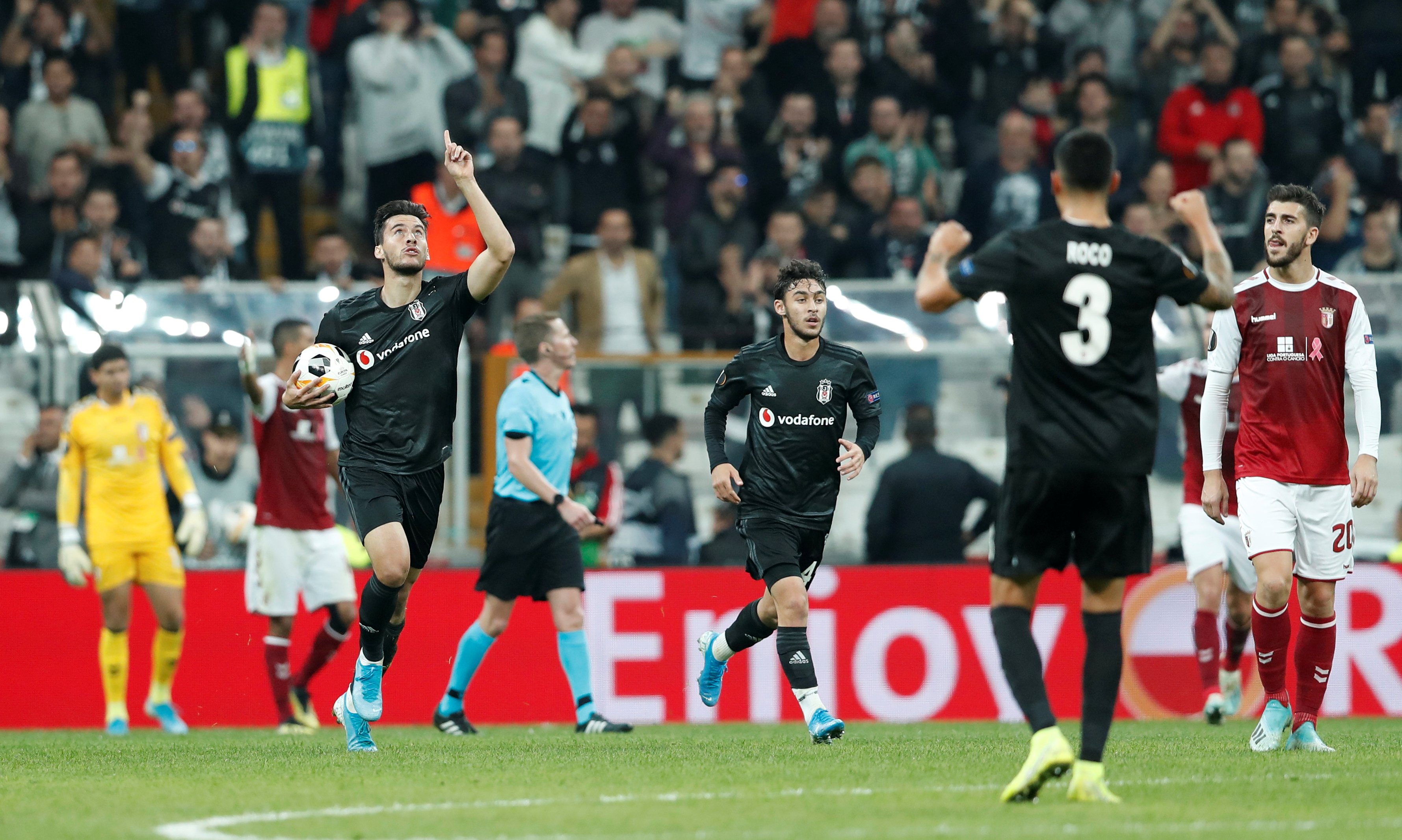 <h2>38 - BEŞİKTAŞ</h2>