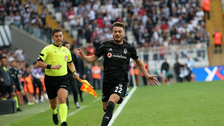 <h2>ADEM LJAJİC ÖZEL OLARAK ÇALIŞTI</h2>