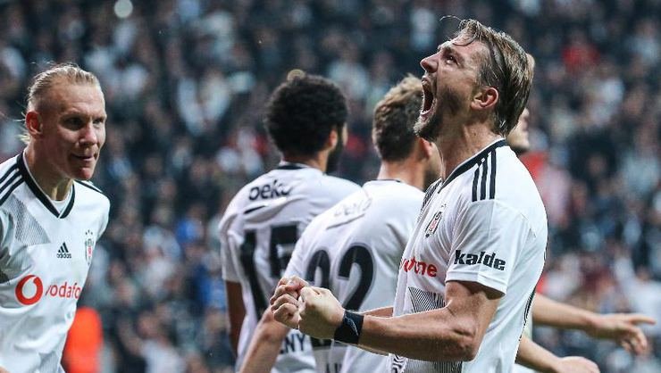 <h2>CANER ERKİN’E MÜJDELİ HABER</h2>