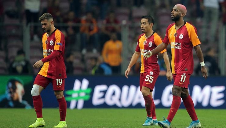 <h2>GALATASARAY DÜŞÜŞTE</h2>