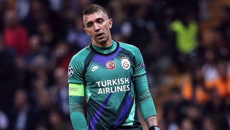 <h2>GALATASARAY’DA KUTARICI MUSLERA</h2>