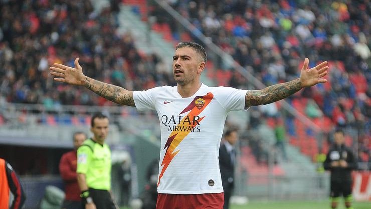 <h2>FENERBAHÇE’DE FLAŞ KOLAROV TRANSFERİ GELİŞMESİ</h2>