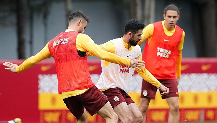 <h2>GALATASARAY’DA EMRE AKBABA MÜJDESİ</h2>