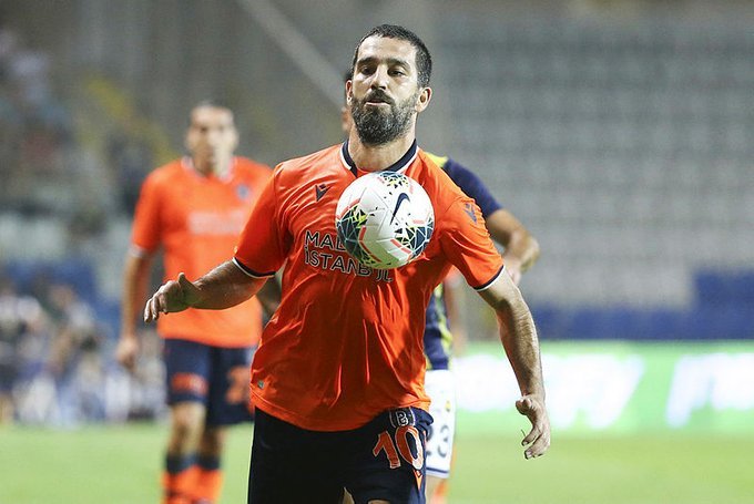 <h2>ARDA TURAN’DAN FLAŞ KARAR</h2>