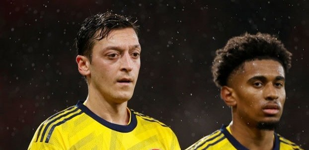 FENERBAHÇE MESUT ÖZİL İÇİN GAZA BASTI