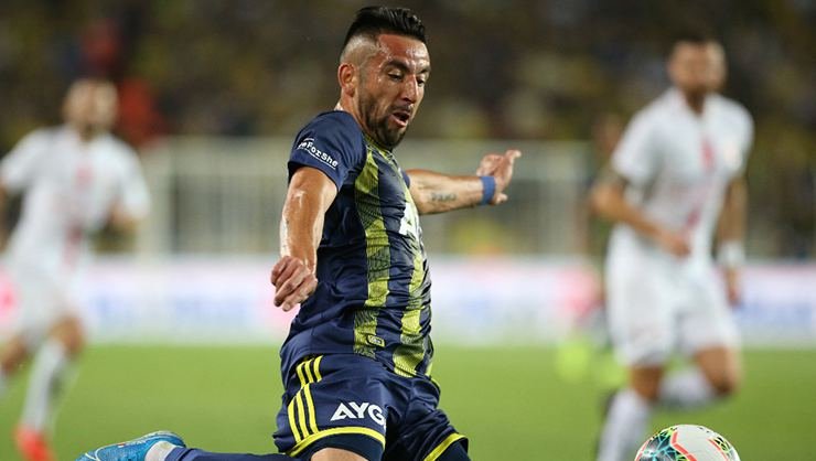 FENERBAHÇE’DE ISLA GÖNDERİLİYOR