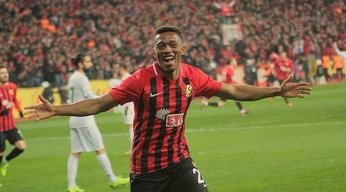 <h2>GALATASARAY’DA SON DAKİKA TRANSFER GELİŞMESİ</h2>