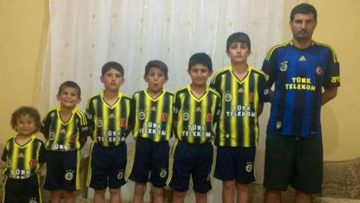 <h2>SOSYAL MEDYANIN KONUŞTUĞU FENERBAHÇELİ AİLE</h2>