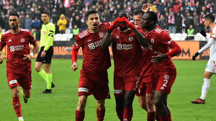 <h2>9. SİVASSPOR 380 PUAN</h2>