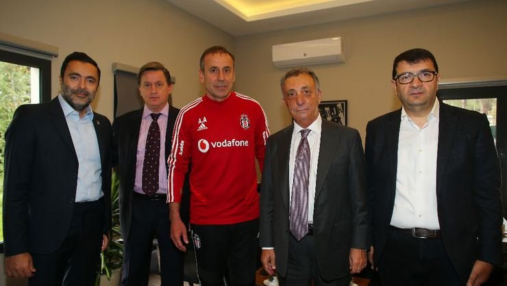 <h2>BEŞİKTAŞ YÖNEİTMİNDEN ABDULLAH AVCI’YA TRANSFER CEVABI</h2>