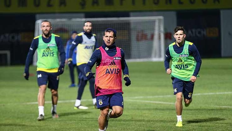 <h2>FENERBAHÇE’DE EMRE’NİN DURUMU NETLEŞTİ</h2>