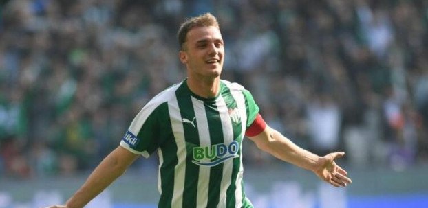 <h2>GALATASARAY’DA SON DAKİKA TRANSFER GELİŞMESİ</h2>