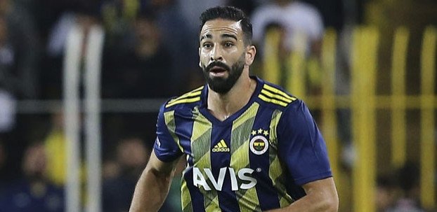 <h2>KJAER DAHA AZ MALİYET İLE MİLAN’A TRANSFER OLDU</h2>