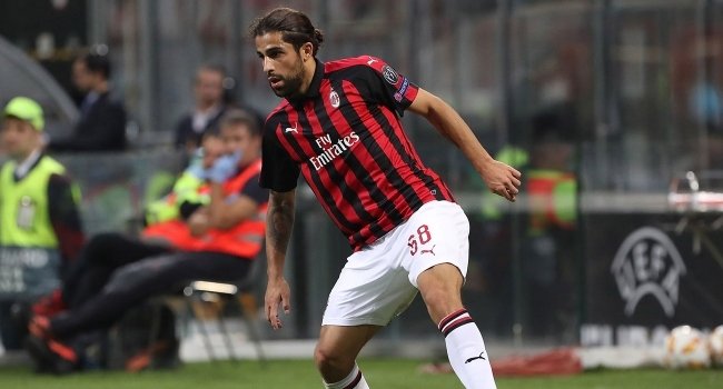 <h2>SON DAKİKA! FENERBAHÇE İLK TRANSFERİNİ YAPTI</h2>