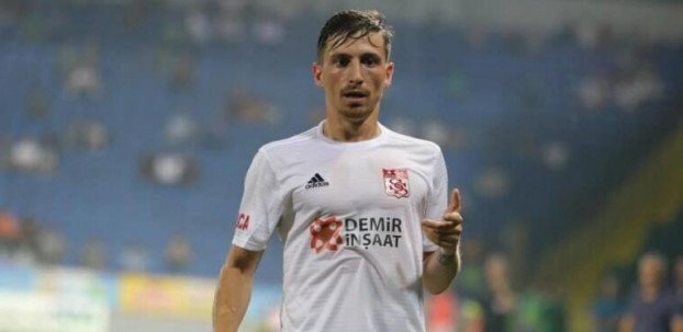 <h2>BEŞİKTAŞ’TAN SÜRPRİZ TRANSFER HAMLESİ</h2>