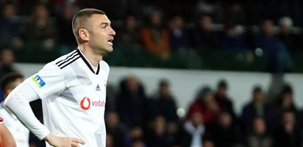 <h2>BURAK YILMAZ’DAN OLAY TEPKİ</h2>