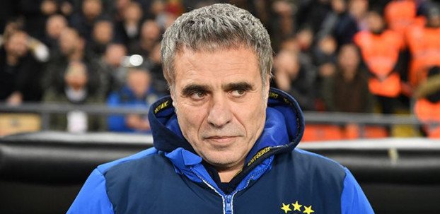 <h2>ERSUN YANAL GOLCÜSÜNÜ BULDU</h2>