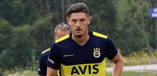 <h2>FLAŞ! FENERBAHÇE KİRALADI</h2>