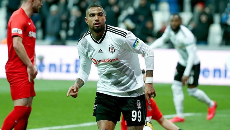 <h2>FLAŞ YORUM: ’’BOATENG MELO’DAN BİLE..’’</h2>