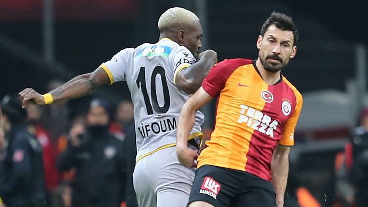 <h2>GALATASARAY’DA AYRILIĞA İZİN VERİLDİ</h2>