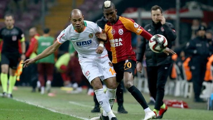 <h2>ONYEKURU: ’’KALMAK İSTİYORUM’’</h2>