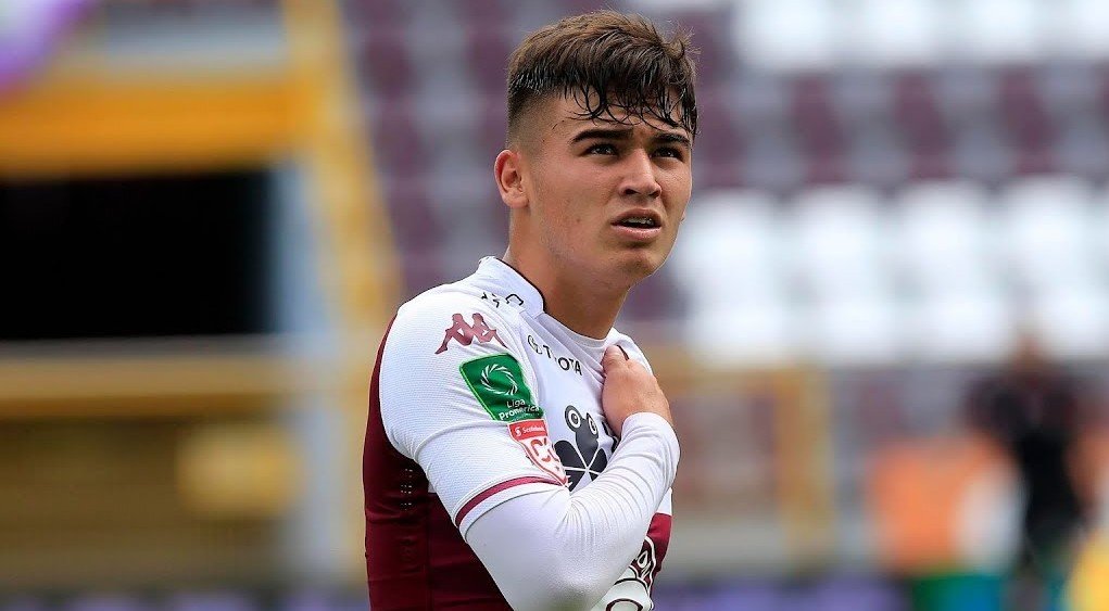 <h2>SERGEN YALÇIN LUİS SUAREZ’İNİ BULDU</h2>