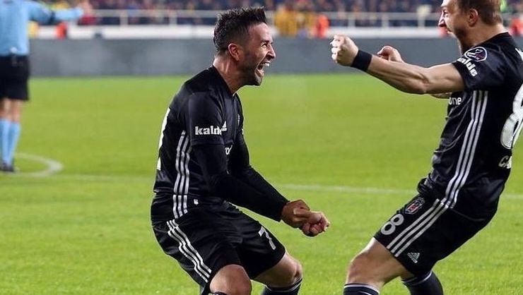<h2>BEŞİKTAŞ İKİ YILDIZINA TEKLİF YAPTI</h2>