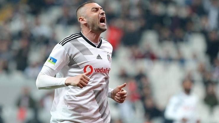 <h2>BURAK YILMAZ’DAN ŞAMPİYONLUK AÇIKLAMASI</h2>