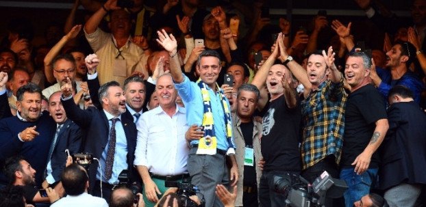 <h2>FENERBAHÇE YÖNETİMİNİN BAŞI DERTTE</h2>