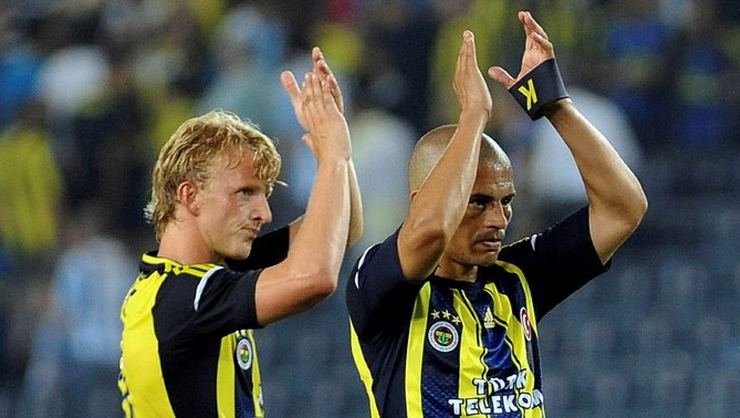 <h2>Fenerbahçe’de Kuyt - Alex sürprizi!</h2>