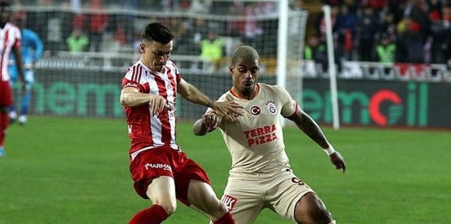 <h2>GALATASARAY MERT HAKAN YANDAŞ BOMBASI PATLATTI</h2>