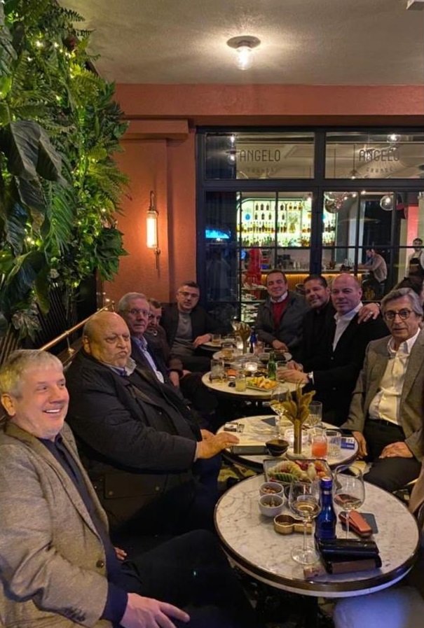<h2>İŞTE O TOPLANTI</h2>